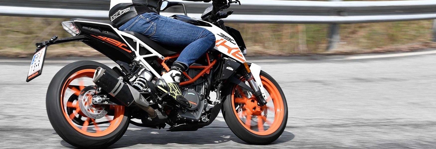 Naked bikes